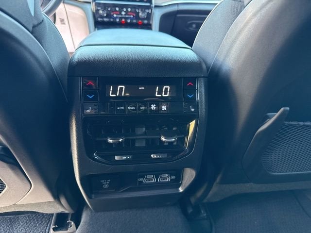 2024 Jeep Grand Cherokee Summit
