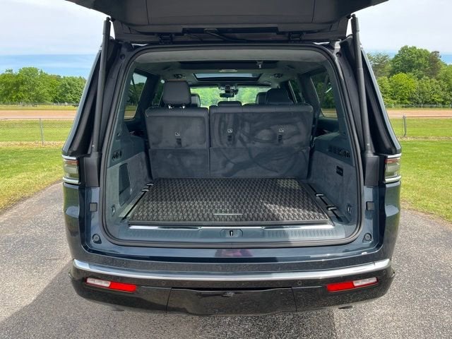 2024 Jeep Grand Wagoneer L Series III