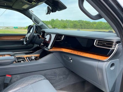 2024 Jeep Grand Wagoneer L Series III