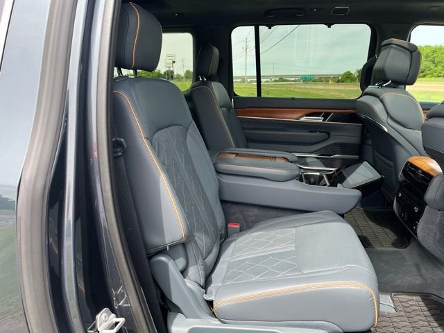 2024 Jeep Grand Wagoneer L Series III