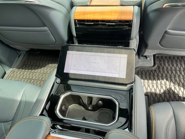 2024 Jeep Grand Wagoneer L Series III