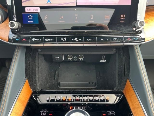 2024 Jeep Grand Wagoneer L Series III