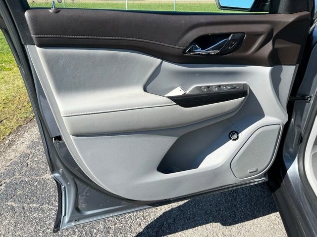 2020 GMC Acadia SLT