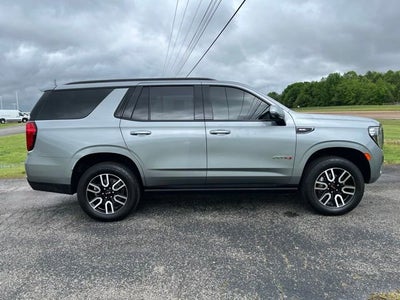 2023 GMC Yukon AT4