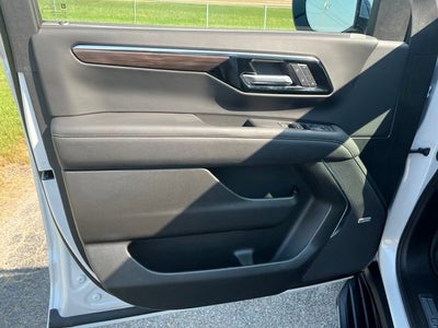 2025 Chevrolet Tahoe Premier