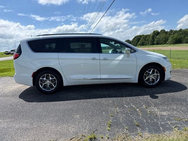2017 Chrysler Pacifica Limited