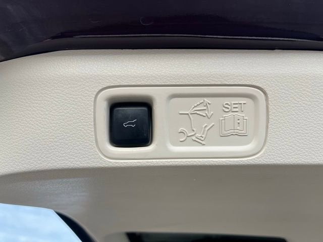 2021 Lincoln Navigator Black Label