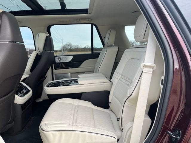 2021 Lincoln Navigator Black Label