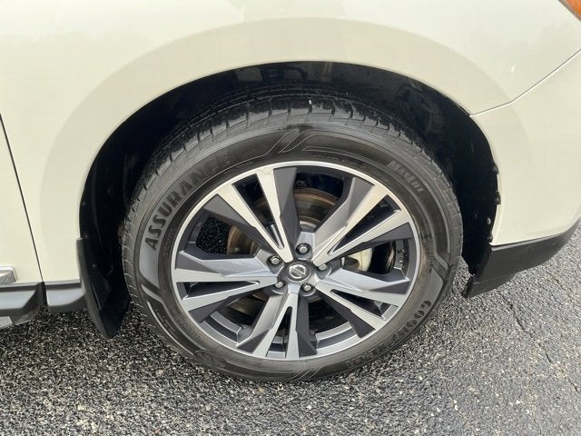 2019 Nissan Pathfinder Platinum