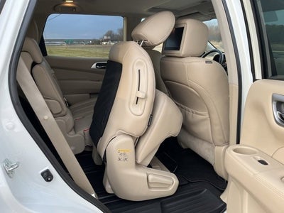 2019 Nissan Pathfinder Platinum