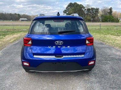 2022 Hyundai Venue SEL