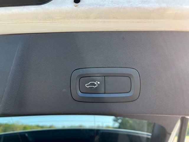 2020 Volvo XC40 Momentum