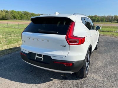 2020 Volvo XC40 Momentum