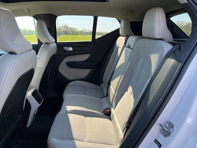 2020 Volvo XC40 Momentum