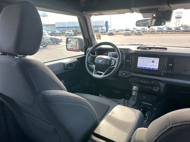 2021 Ford Bronco Base