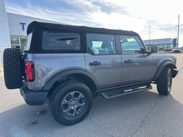 2021 Ford Bronco Base