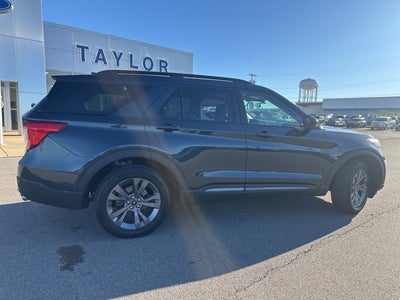 2022 Ford Explorer XLT