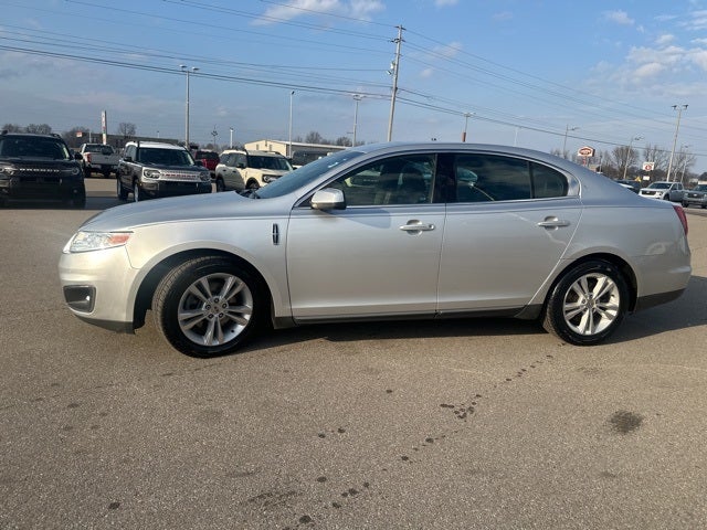 2011 Lincoln MKS Base
