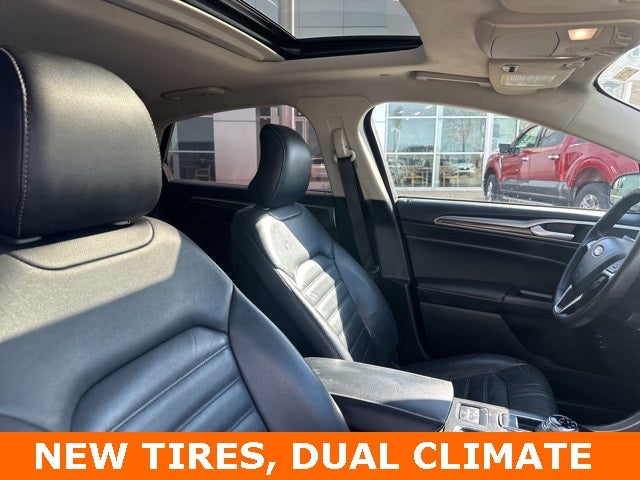 2017 Ford Fusion Hybrid SE