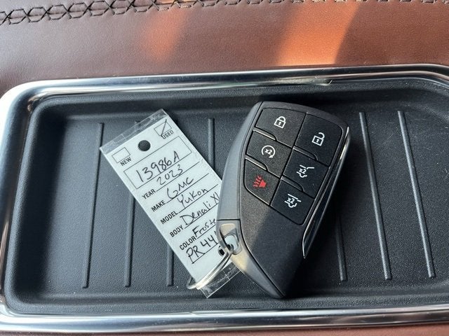 2023 GMC Yukon XL Denali Ultimate