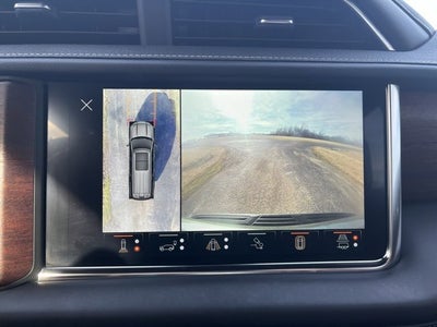 2023 GMC Yukon XL Denali Ultimate